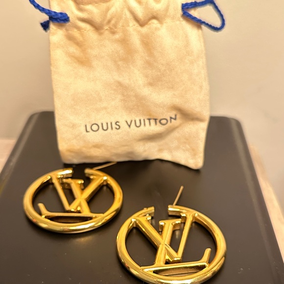 **Louis Vuitton Louise Hoop GM Earrings - Authentic & Lightly Used!** - Picture 6 of 14
